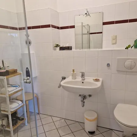 Apartment Landgräfin Im Herrenhaus Carolinenhof - Ruhe - Yoga Im Park Groß Plasten