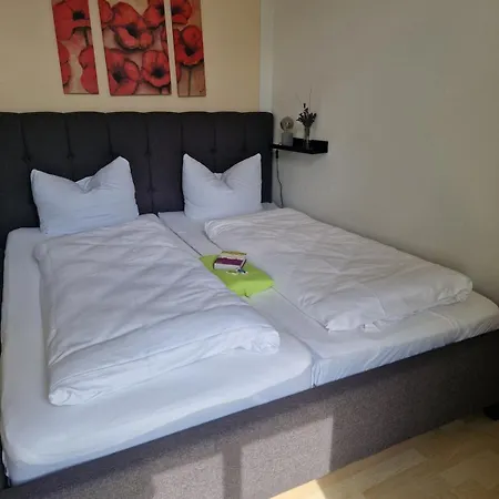Apartment Landgräfin Im Herrenhaus Carolinenhof - Ruhe - Yoga Im Park