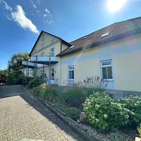 Apartment Landgräfin Im Herrenhaus Carolinenhof - Ruhe - Yoga Im Park