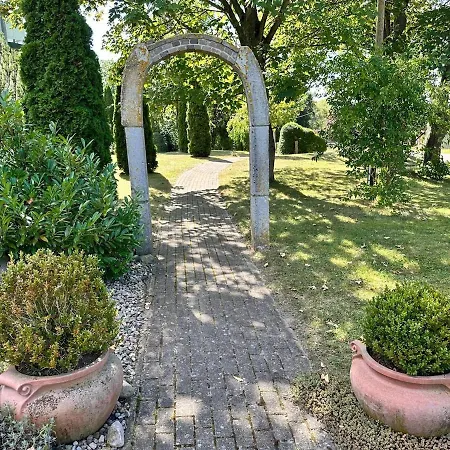 Landgräfin Im Herrenhaus Carolinenhof - Ruhe - Yoga Im Park Apartment *