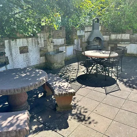 Landgräfin Im Herrenhaus Carolinenhof - Ruhe - Yoga Im Park Apartment